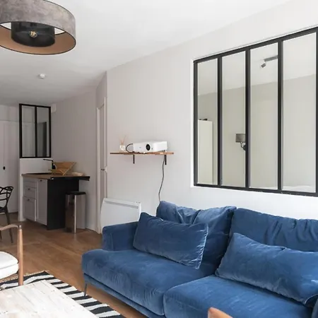 Charming 48m Near The Louvre *